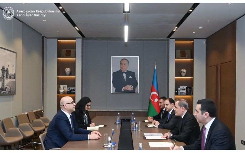 Ceyhun Bayramov Fələstin səfiri ilə Yaxın Şərqdə, xüsusilə də Qəzzada mövcud vəziyyəti müzakirə edib