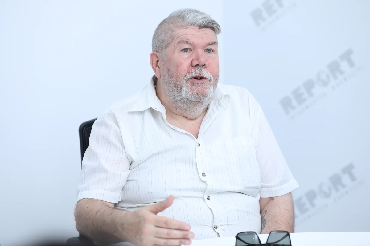 Yazıçı-fantast: “Hər adi hadisəyə başqa bucaq altında baxıram”