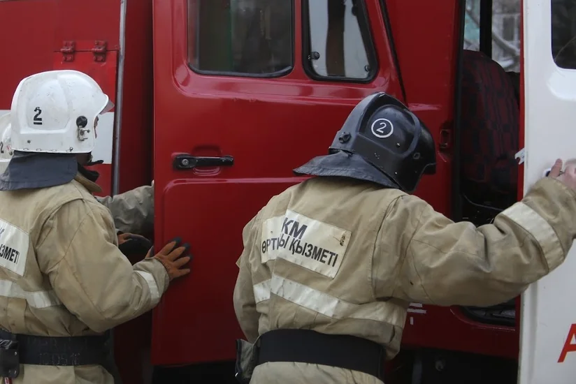 В Казахстане при пожаре погибли четверо детей