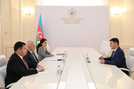 Dövlət Xidməti: Karyera inkişaf proqramının qalibi ilə mentorluq proqramına başlanılıb