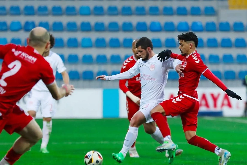 Premyer Liqa: Araz-Naxçıvan Sabaha məğlub olub