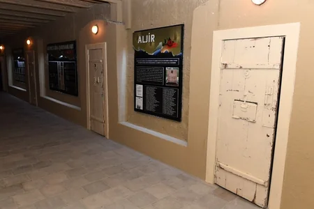 Bakıda “Siyasi repressiya qurbanları muzeyi” açılıb