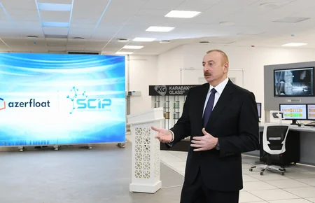 Президент заложил фундамент двух заводов и открыл предприятие в Сумгайыте