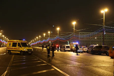 ​Moskvada məşhur siyasətçi Boris Nemtsov güllələnib