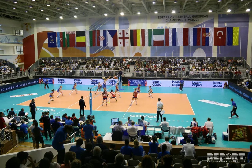 Bu gün voleybolçu qadınların Avropa çempionatında daha 7 qrup oyunu keçiriləcək
