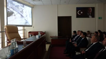 FHN Ümummilli Lider Heydər Əliyevin 100 illiyinə həsr olunan konfrans keçirib