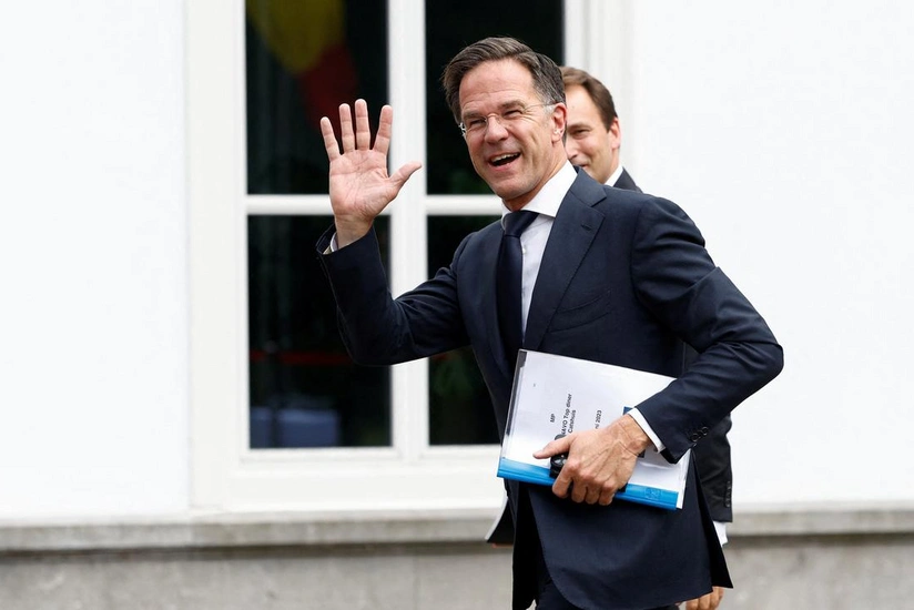 Rutte NATO-nun yeni baş katibi olmaq şansını müsbət qiymətləndirib
