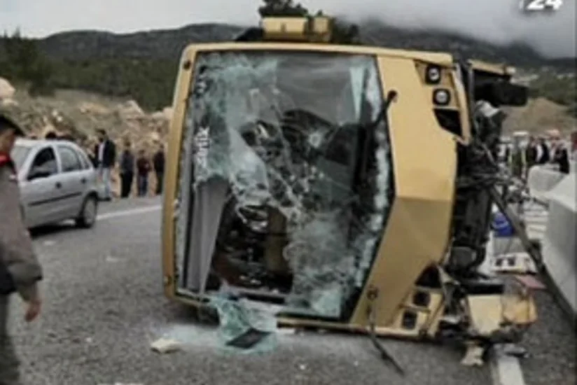 ​Hindistanda baş vermiş yol qəzası nəticəsində 15 nəfər ölüb