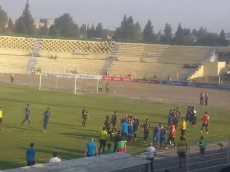 Premyer Liqa: Kəpəz-Zirə matçında insident yaşanıb - FOTO