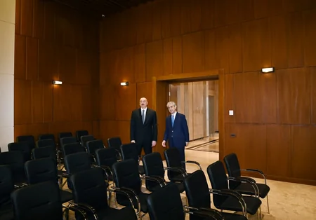 Prezident İlham Əliyev YAP-ın yeni inzibati binasının açılışında iştirak edib - YENİLƏNİB