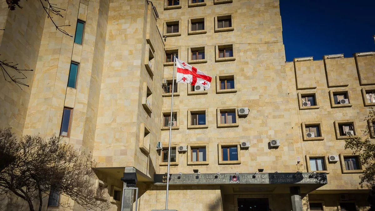 Gürcüstanda əcnəbi şəxs üç nəfəri öldürməyə cəhddə ittiham olunur