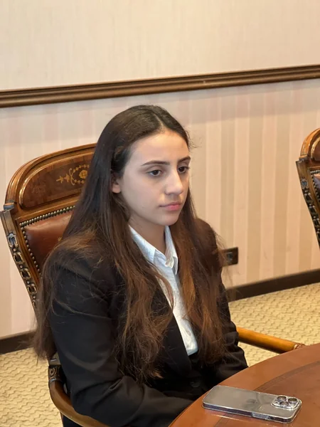 Tanınmış idmançılar onları narahat edən məsələlərlə bağlı Atletlər Komissiyasını məlumatlandırıb