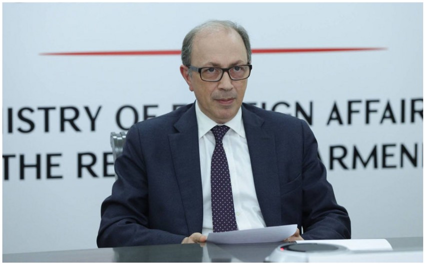 Ara Ayvazyan: Müharibə həmsədrlərin fəaliyyətinin uğursuzluğunu göstərdi