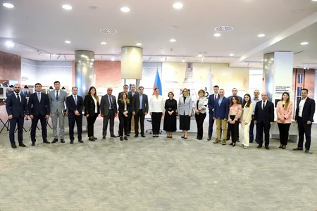 SOCAR və Xəzər Universiteti arasında Əməkdaşlıq Sazişi imzalanıb
