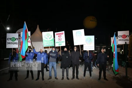 Акция протеста на дороге Ханкенди-Лачын продолжается и в вечерние часы