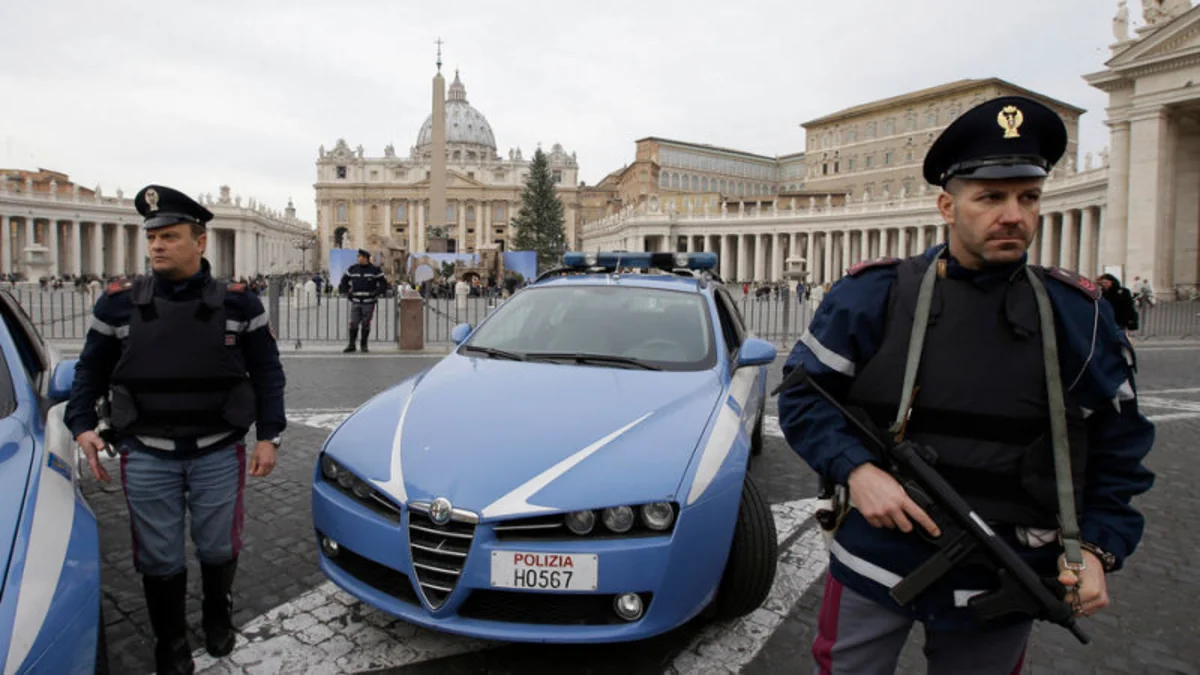 Man convicted over mafia case takes hostages in Italy