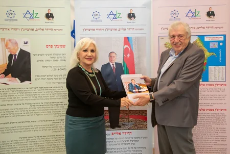 İsraildə Heydər Əliyev və Azərbaycan yəhudiləri mövzusunda fotosərgi açılıb