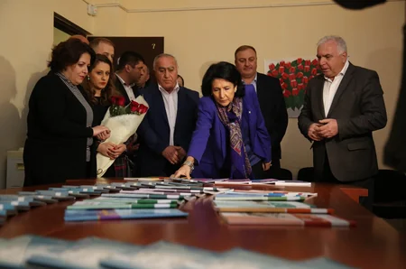 Salome Zurabişvili: “Kvemo Kartli bölgəsində gürcü dilinin tədrisi gücləndirilməlidir”