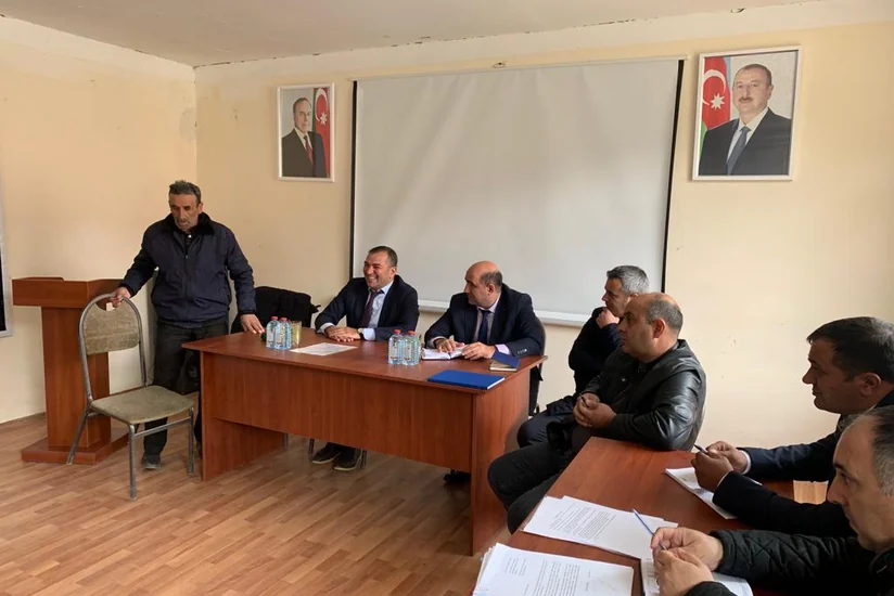 Dövlət Turizm Agentliyinin sədri Xınalıq sakinləri ilə görüşüb