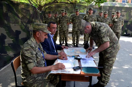 Azərbaycan ordusunda ən yaxşı topoqraf adı uğrunda yarış keçirilir
