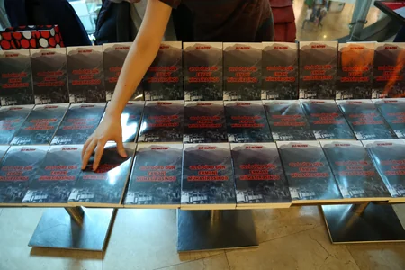 “Əlli dörd gün erməni mühasirəsində” kitabının satışı davam etdirilir