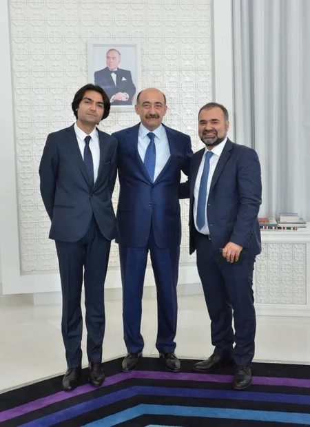 Nazir Balakişi Qasımova “Tərəqqi” medalını təqdim edib