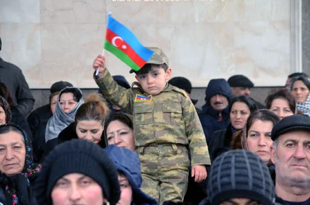 Hərbi hissə və birləşmələrdə gənc əsgərlərin andiçmə mərasimi keçirilib