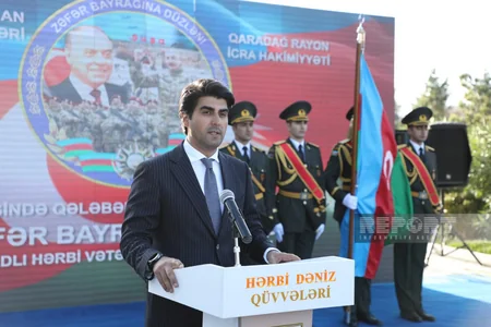 Hərbi Dəniz Qüvvələrində Zəfər Gününə həsr olunan təntənəli mərasim keçirilib