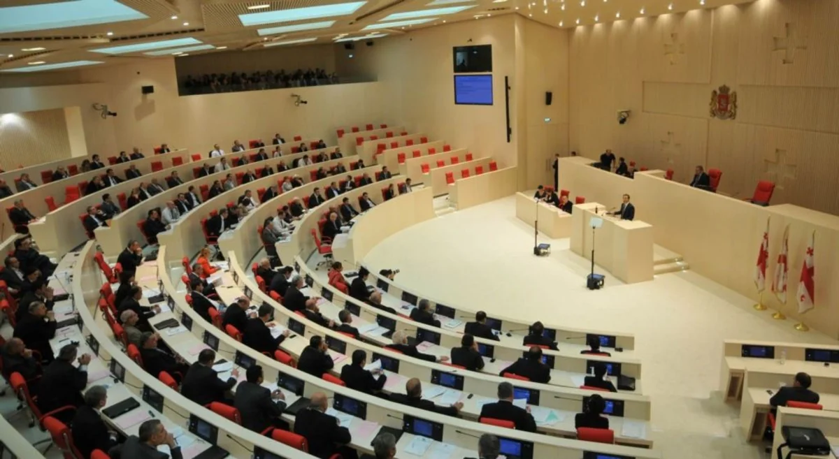Gürcü ekspertlər: Gürcüstan parlamentinin qəbul etdiyi qətnamə regionda sülhün və təhlükəsizliyin təminatında mühüm rol oynayacaq - FOTO