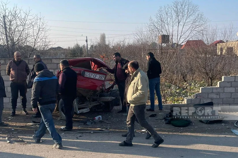В Шамкире столкнулись два автомобиля, есть погибший