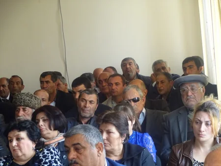 Ağdamlı seçicilər: Biz yekdilliklə Bəxtiyar Əliyevə səs verəcəyik