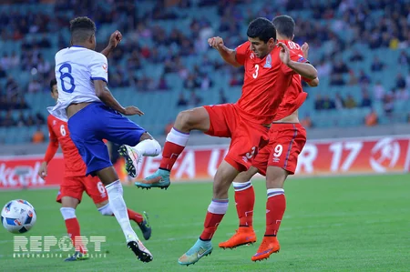 Avro-2016 (U-17): Azərbaycan-Portuqaliya matçı - FOTOREPORTAJ