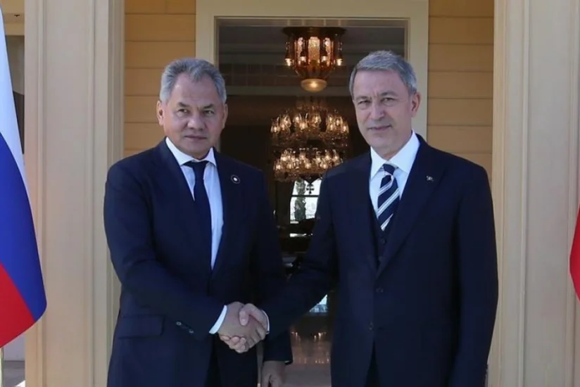 Rusiya və Türkiyənin müdafiə nazirləri Ukraynadakı vəziyyəti müzakirə ediblər