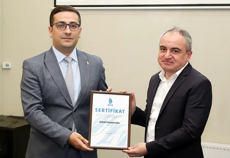 Premyer Liqada və avrokuboklarda iştirak üçün klublara lisenziyalar təqdim edilib