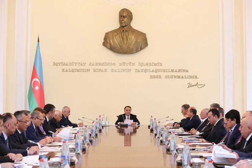 Novruz Məmmədovun sədrliyi ilə Nazirlər Kabinetinin iclası keçirilib