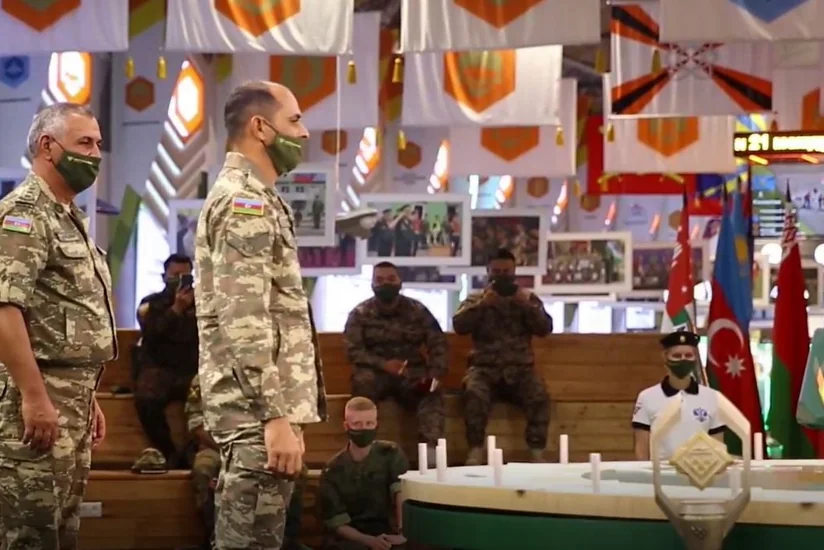 Азербайджанские танкисты приняли участие в Танковом биатлоне в Москве