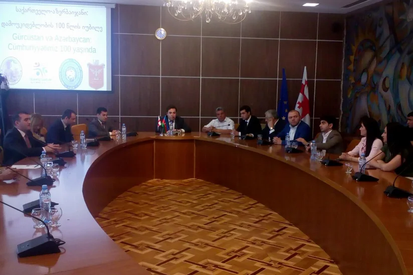 Tbilisidə “Azərbaycan-Gürcüstan: Cümhuriyyətimiz 100 yaşında” mövzusunda konfrans keçirilib