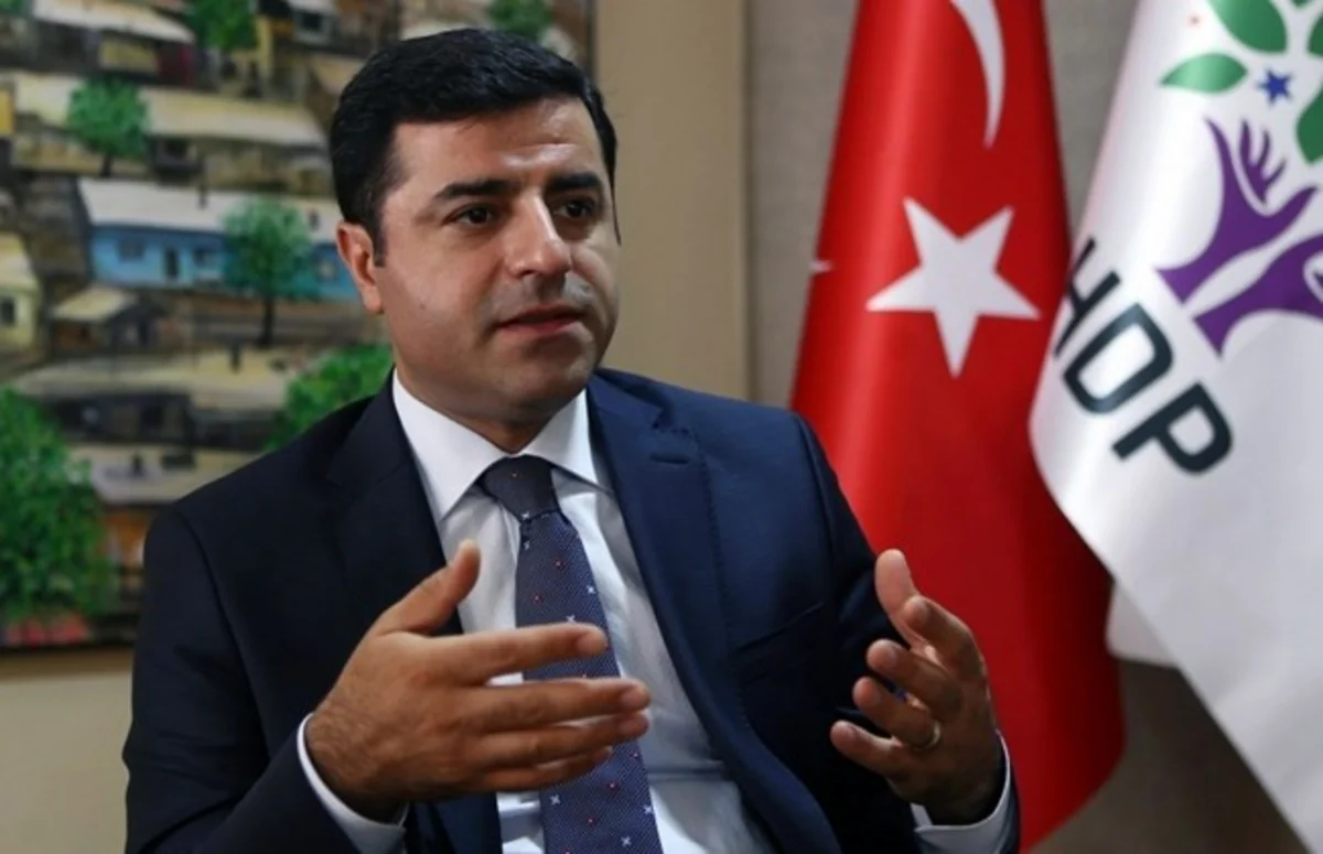​HDP həmsədri: ABŞ-ın kürdlərə xəyanət etdiyinə inanmıram