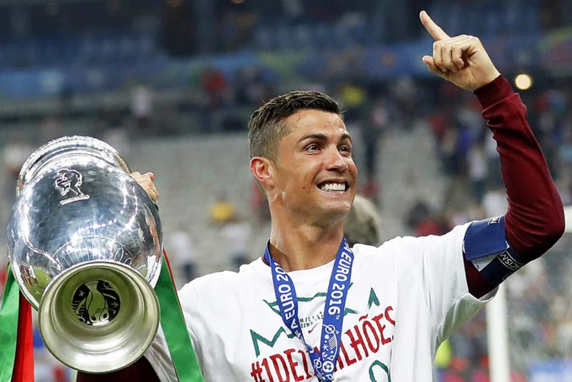 Ronaldu karyerasını Çində davam etdirəcək