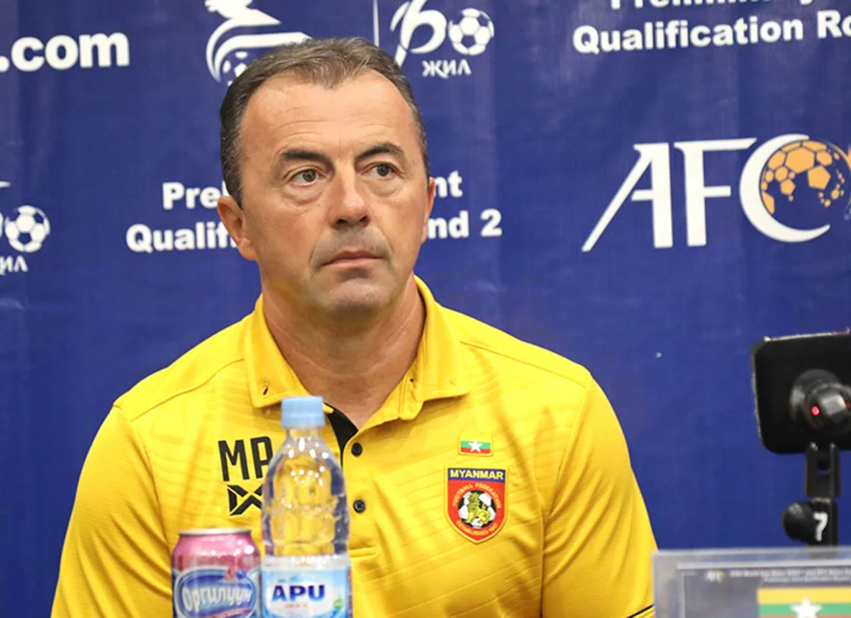 Monteneqro millisinə yeni baş məşqçi təyin olundu