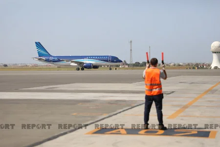 First group of Azerbaijani firefighters return home from Turkey