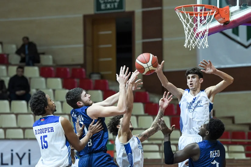 Təxirə salınmış oyunda Gəncə basketbolçuları qələbə qazanıblar