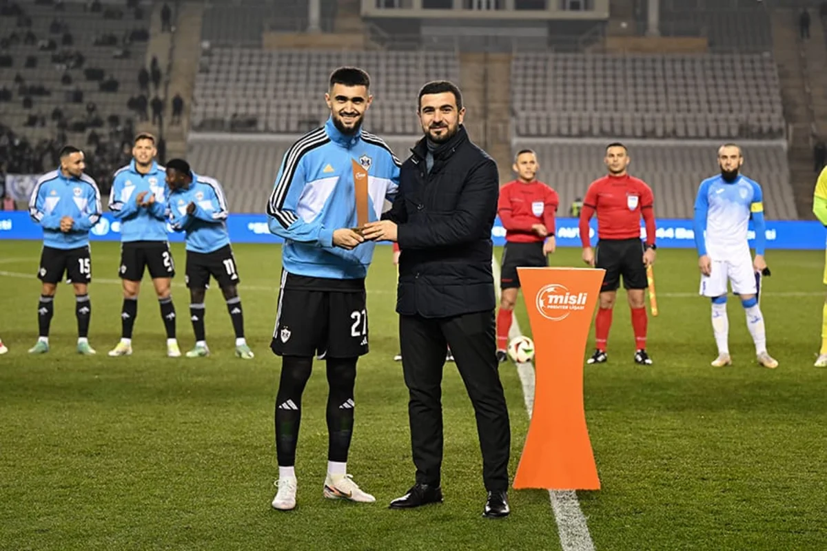 Qarabağın futbolçusu mükafatlandırılıb