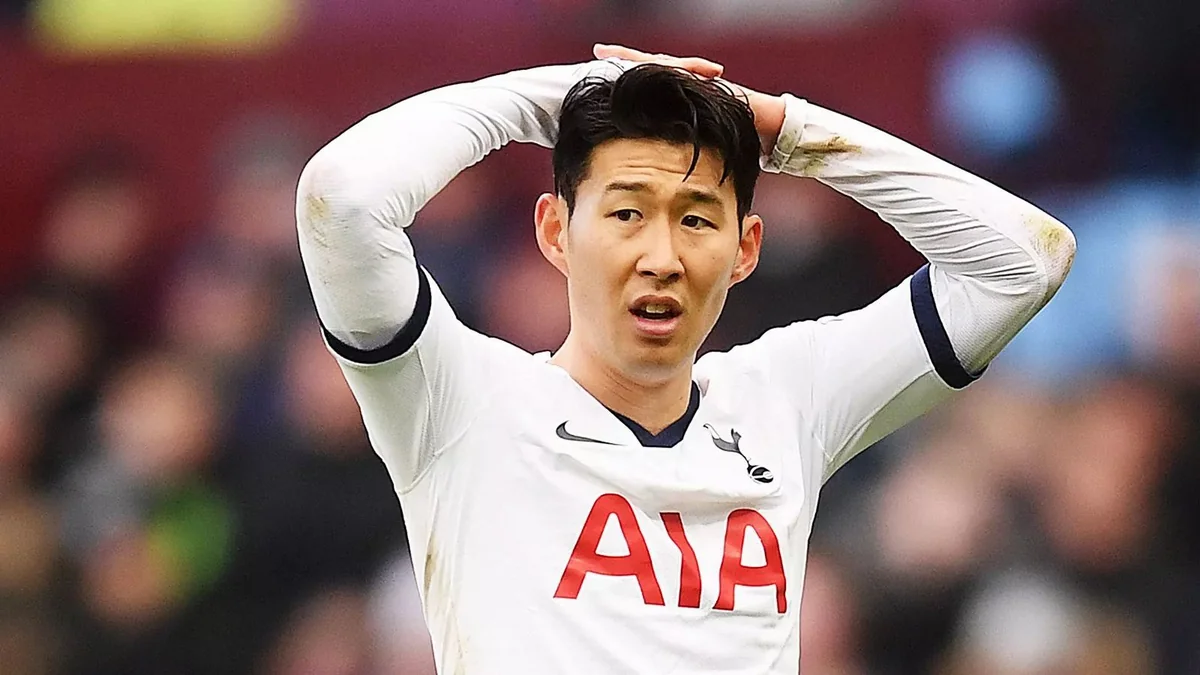 “Tottenhem”in futbolçusu vətənində şantaj olunub