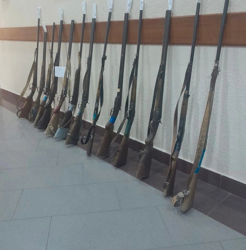 İsmayıllı və Qəbələdə vətəndaşlardan sənədləri olmayan 16 tüfəng götürülüb