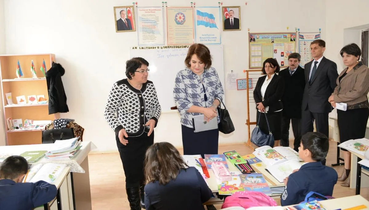 Təhsil nazirinin müavini cənub bölgəsində səfərdədir