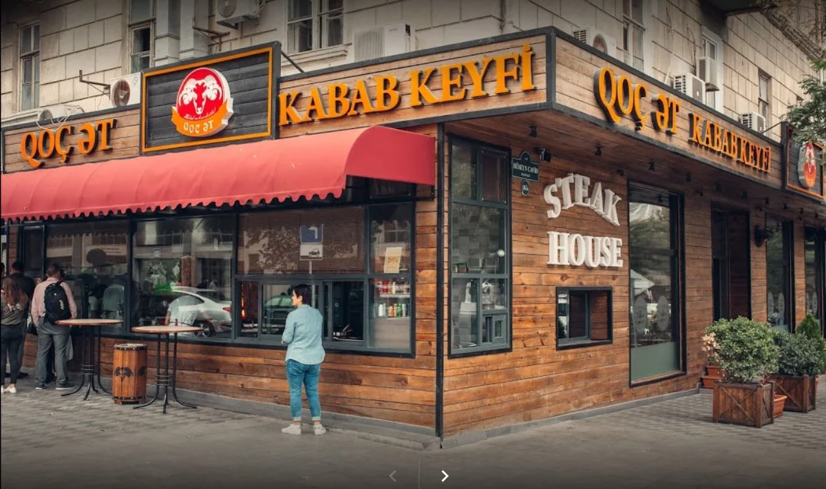 Qoç ət restoranında müştərinin pulları və sənədləri oğurlandı