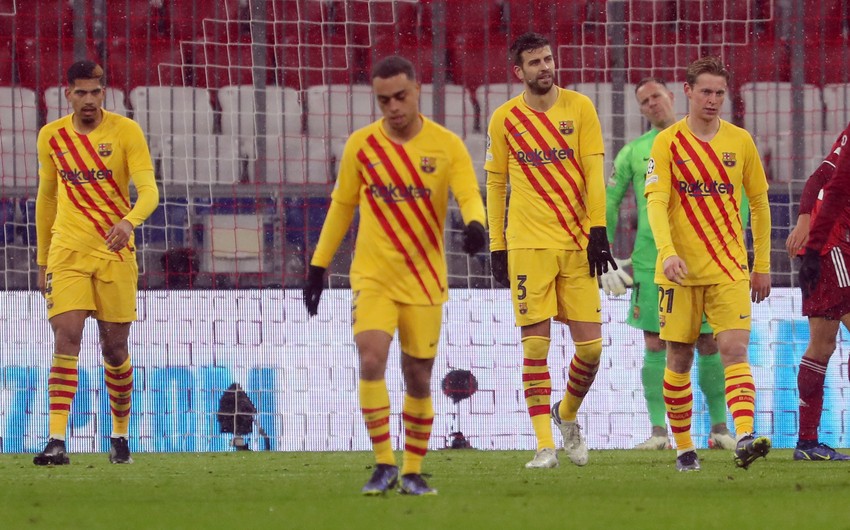 Barselona bir neçə futbolçusu ilə vidalaşmaq istəyir