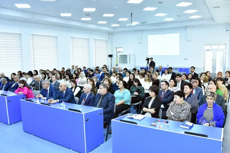 Heydər Əliyevin 100 illik yubileyinə həsr olunmuş elmi konfrans keçirilib