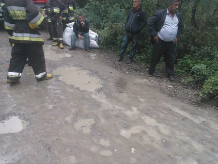 Azərbaycanda II qrup əlil avtomobil qəzasından xəsarət almadan çıxıb - FOTO